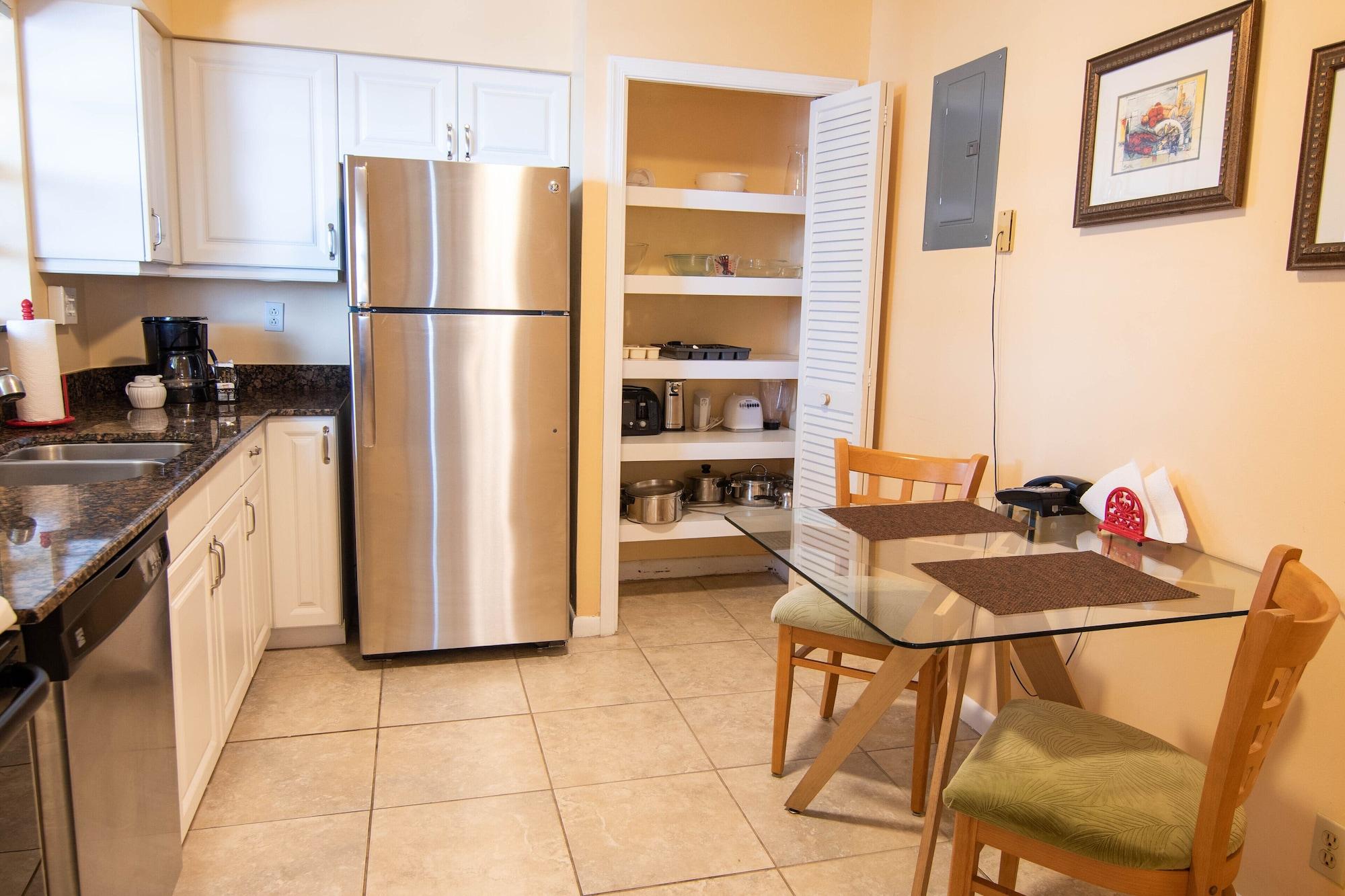 Palm Beach Waterfront Condos - Full Kitchens! Lake Worth Beach Exterior foto