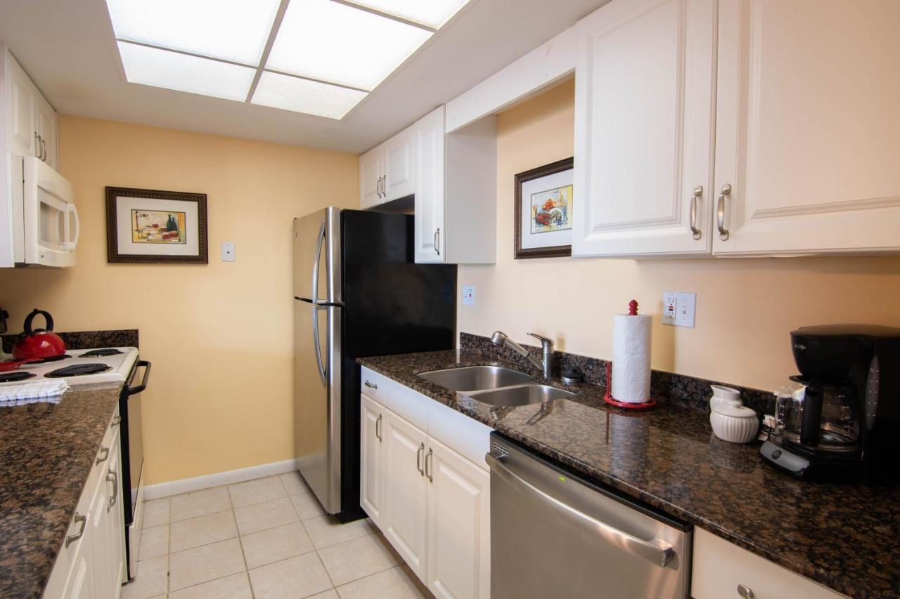Palm Beach Waterfront Condos - Full Kitchens! Lake Worth Beach Exterior foto